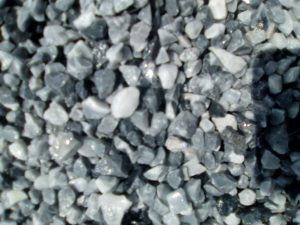 Grava gris